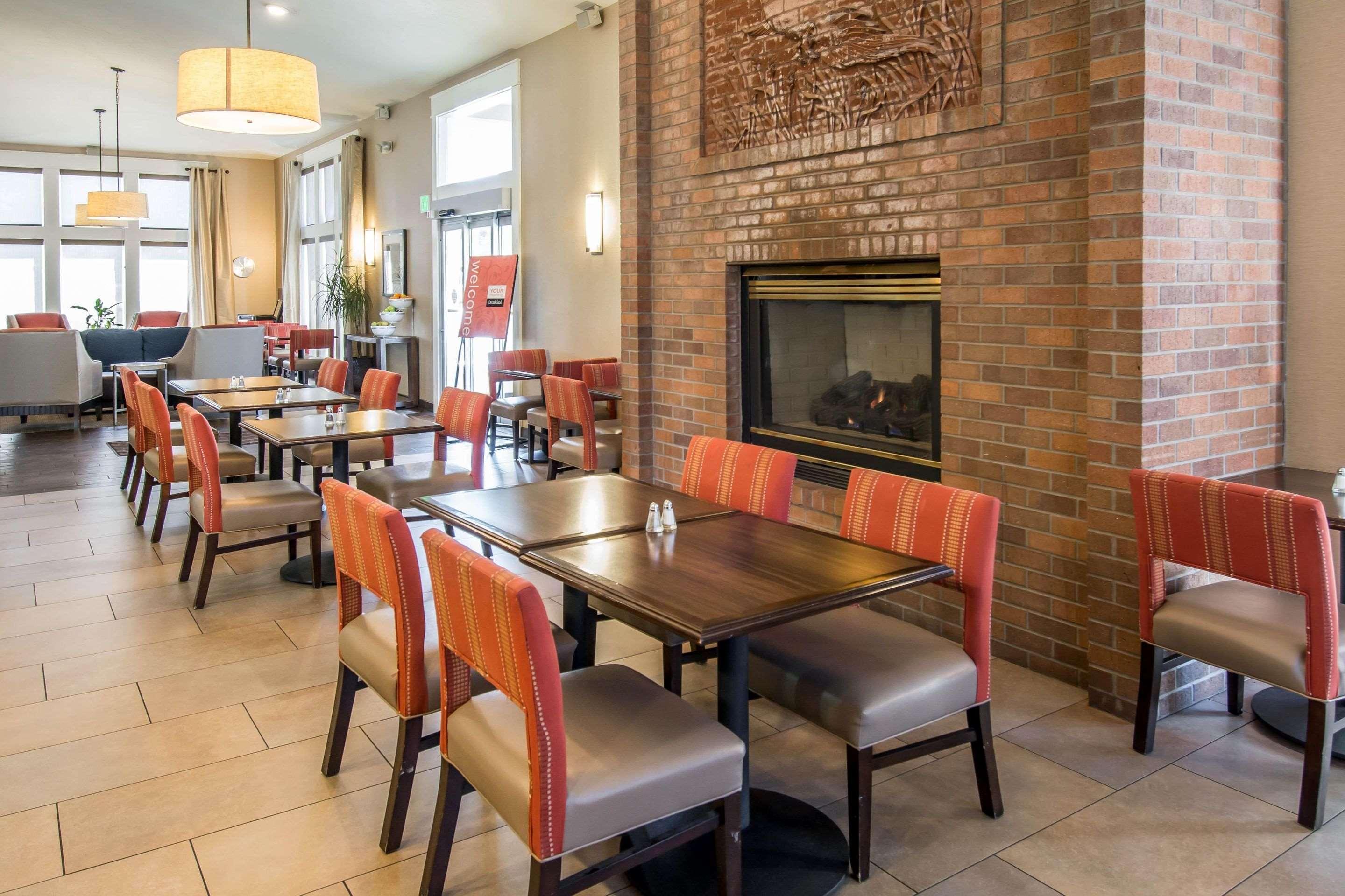 Comfort Inn & Suites Spokane Valley Extérieur photo